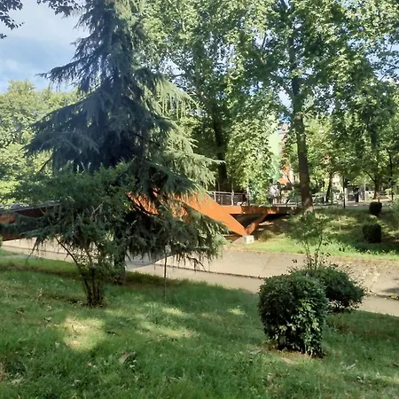 דירה Era Echoes - Preserved Historical טיראנה