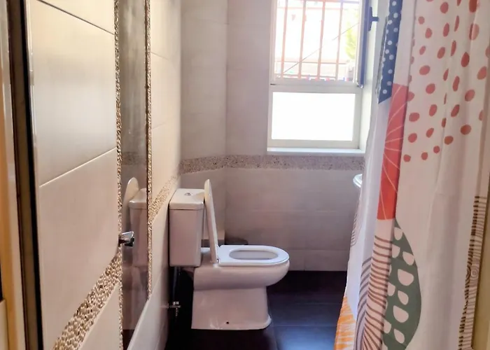 Era Echoes - Preserved Historical شقة