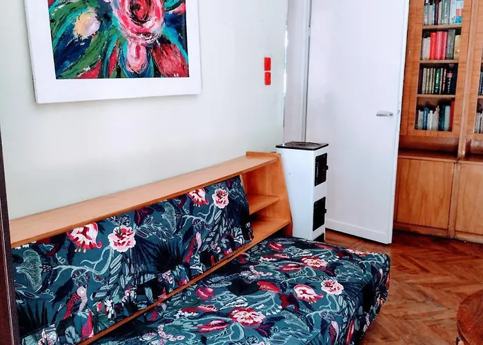 Apartman Era Echoes - Preserved Historical *