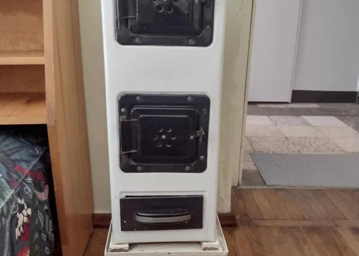 Era Echoes - Preserved Historical شقة تيرانا